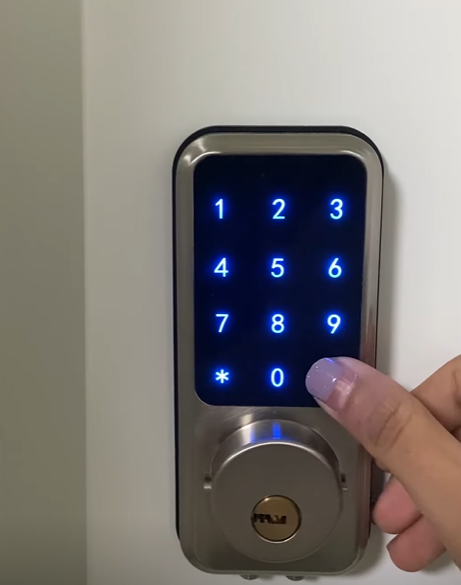 What are Electronic Locks and how to use them? How are they beneficial and what are the cost involved?